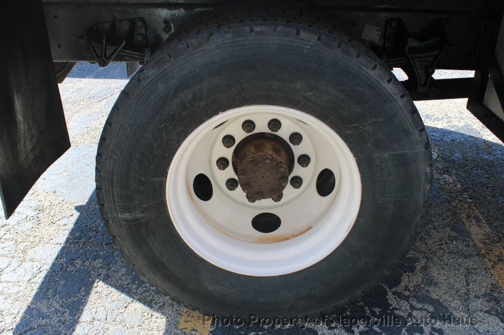 2011 Ford F-650 SuperCab XL Crew Cab photo 8