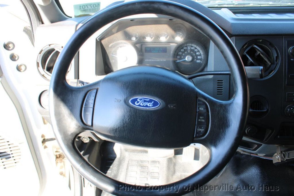 2011 Ford F-650 SuperCab XL Crew Cab photo 12