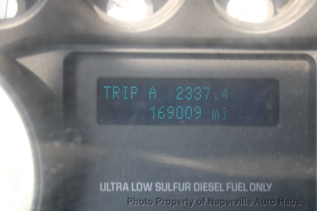 2011 Ford F-650 SuperCab XL Crew Cab photo 13