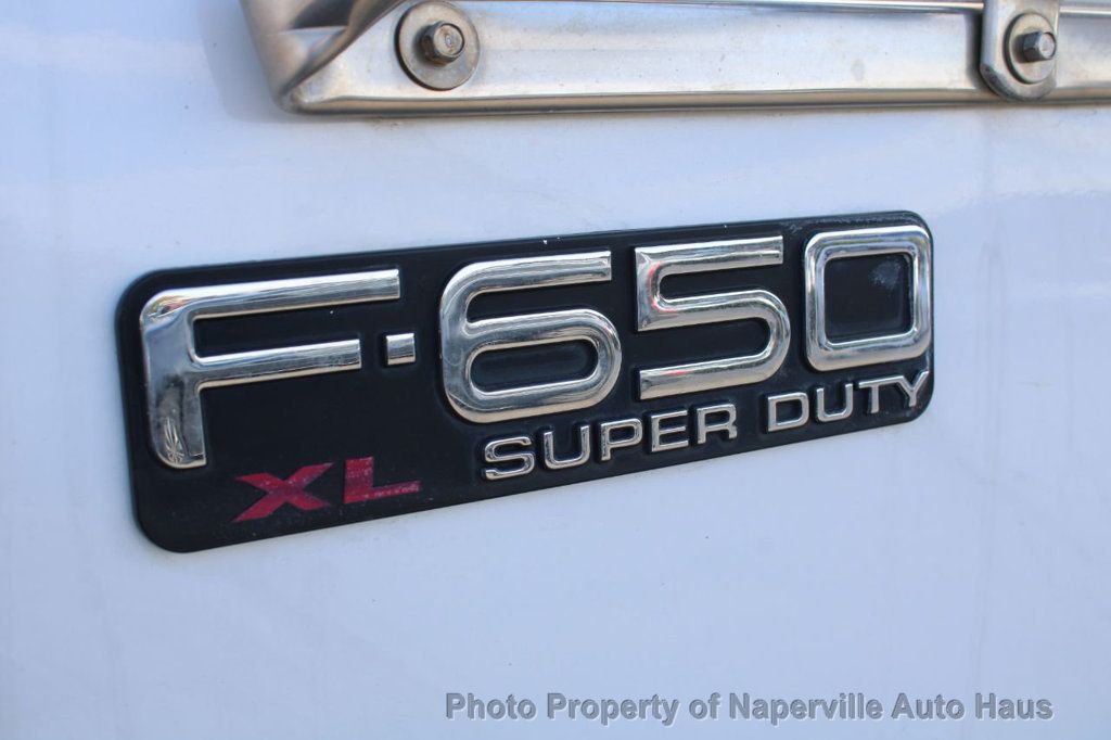 2011 Ford F-650 SuperCab XL Crew Cab photo 26