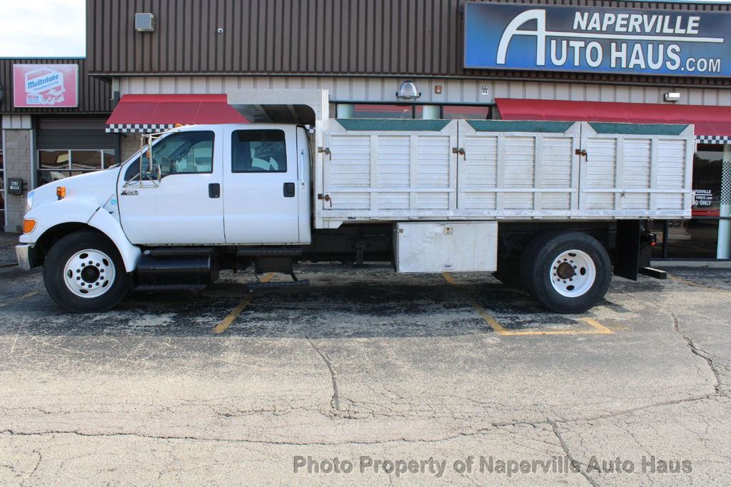 2011 Ford F-650 SuperCab XL Crew Cab photo 27