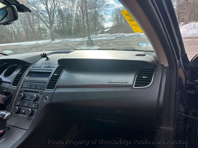 2011 Ford Taurus 4dr Sedan SEL FWD - 22980715 - 8