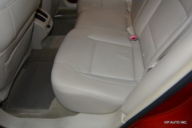 2011 Ford Taurus 4dr Sedan SEL FWD - 23052697 - 24