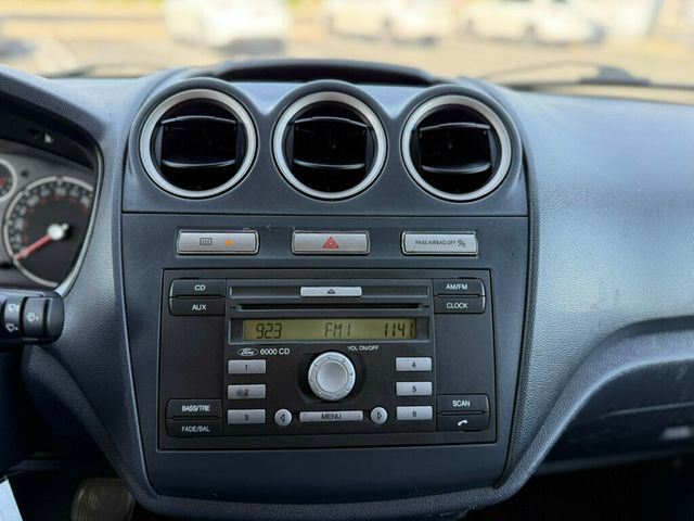 2011 Ford Transit Connect 114.6" XLT w/rear door privacy glass - 22985644 - 10