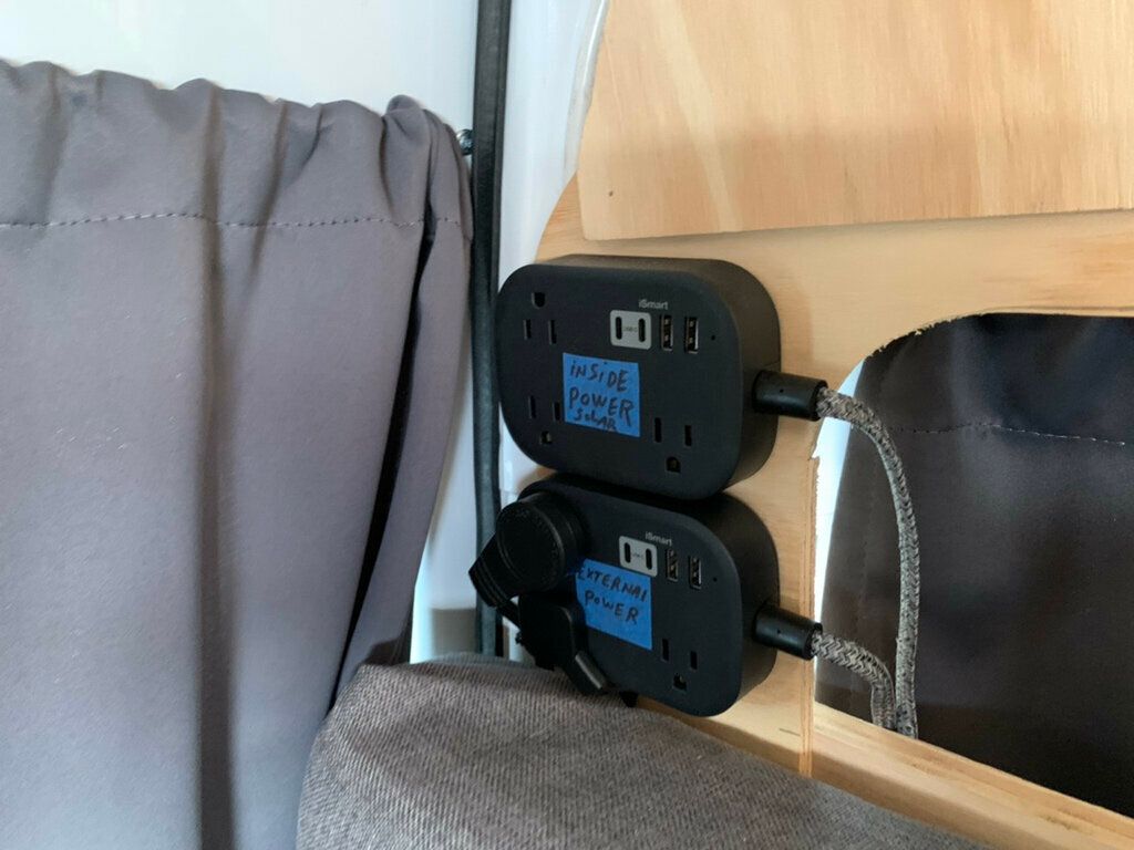 2011 Ford Transit Connect 114.6" XLT w/side & rear door privacy glass - 22950022 - 28