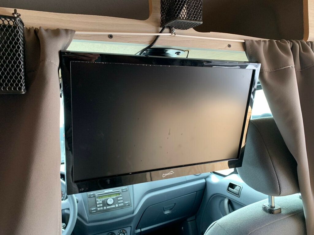 2011 Ford Transit Connect 114.6" XLT w/side & rear door privacy glass - 22950022 - 33