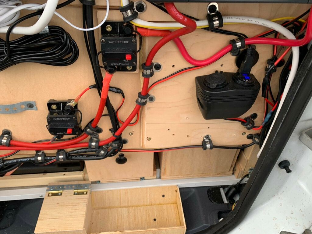 2011 Ford Transit Connect 114.6" XLT w/side & rear door privacy glass - 22950022 - 54