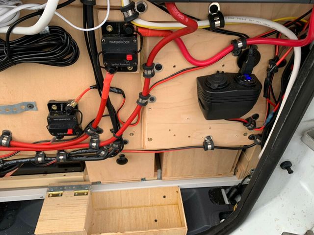 2011 Ford Transit Connect 114.6" XLT w/side & rear door privacy glass - 22950022 - 54