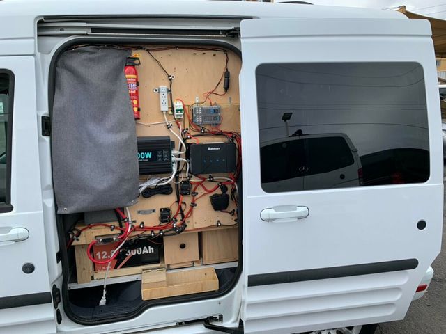 2011 Ford Transit Connect 114.6" XLT w/side & rear door privacy glass - 22950022 - 55