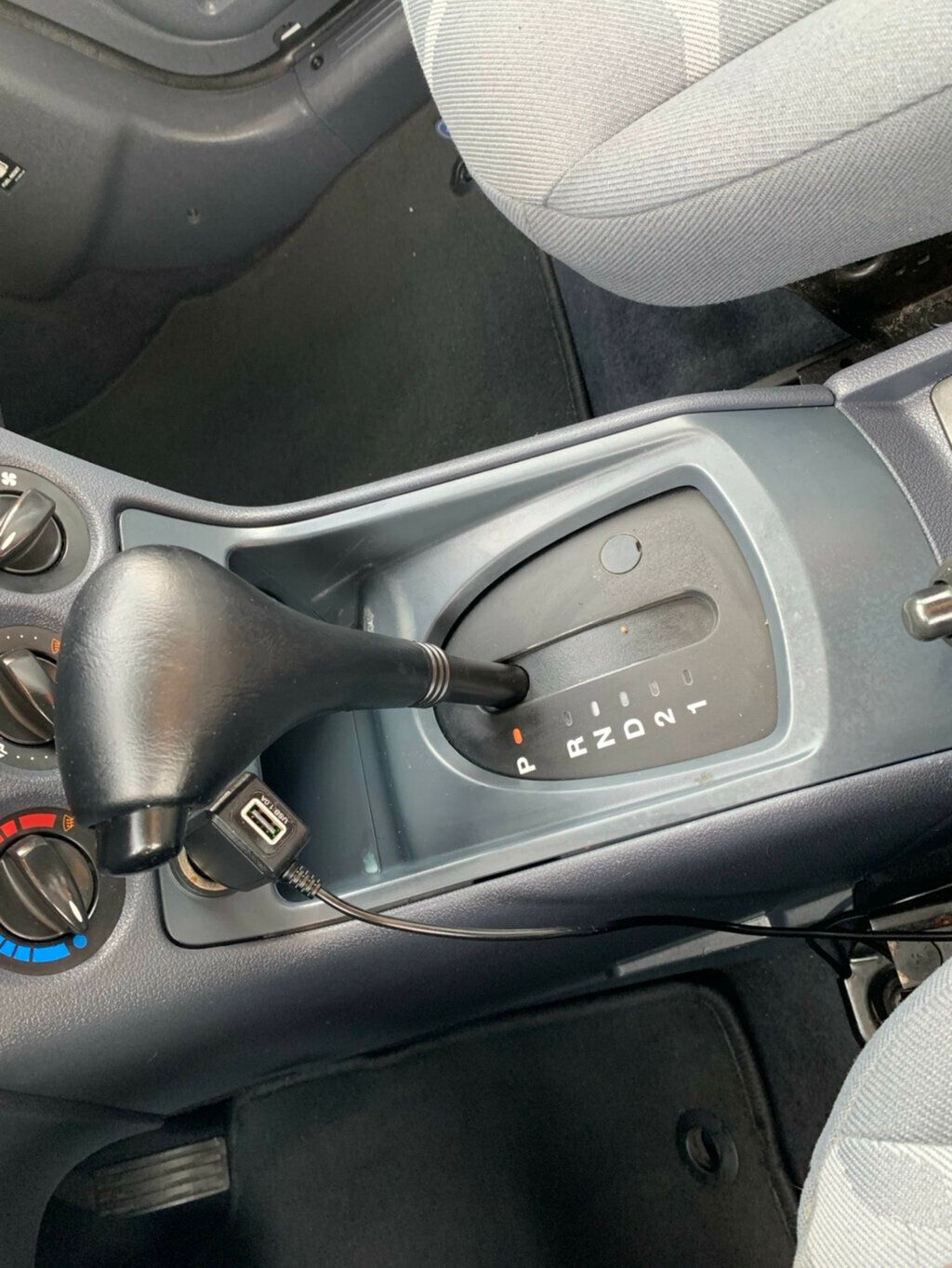 2011 Ford Transit Connect 114.6" XLT w/side & rear door privacy glass - 22950022 - 86