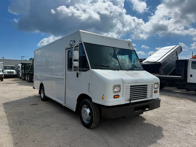 2011 Ford Utilimaster Stepvan  - 23059698 - 4