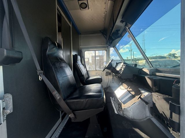 2011 Ford Utilimaster Stepvan  - 23091440 - 4