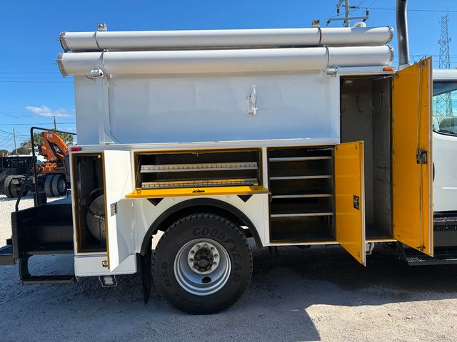 2011 Freightliner M2 Enclosed Utility Service Truck  - 22978510 - 6