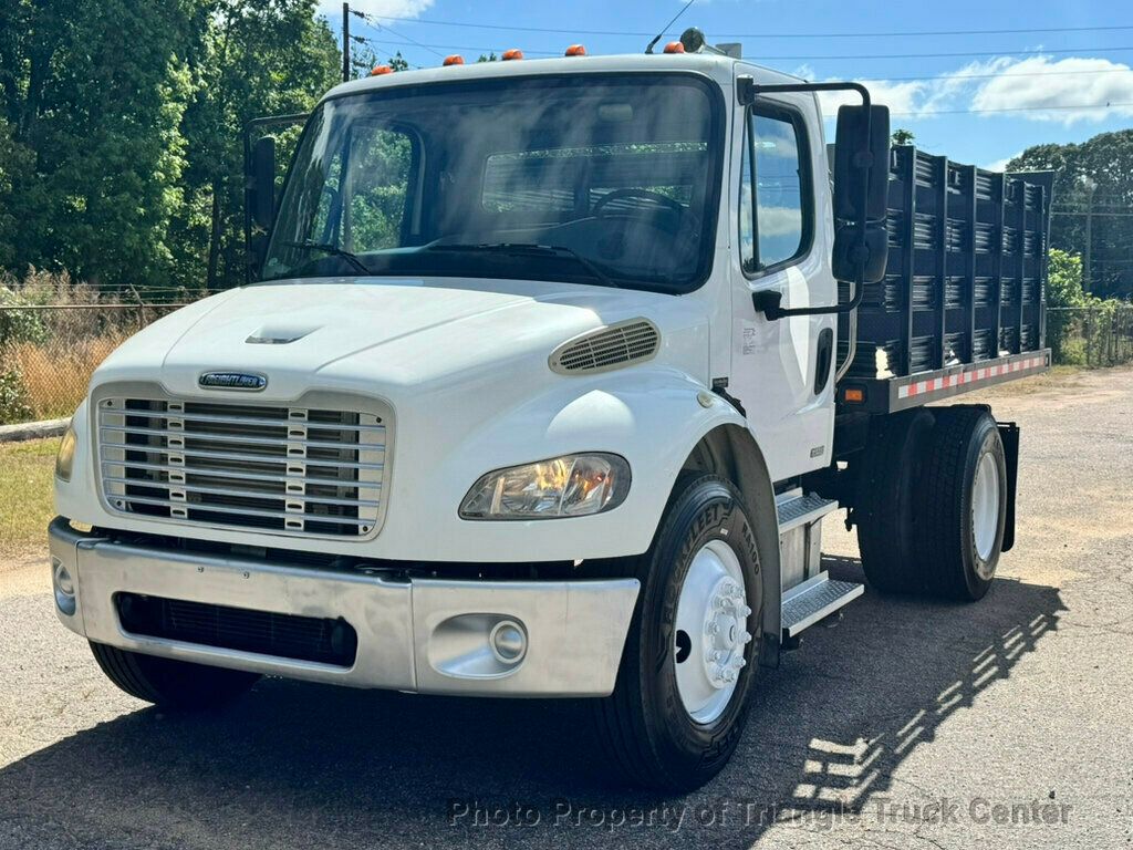2011 Freightliner M2 JUST 12k MILES! NON CDL! SUPER NICE UNIT! LIFT GATE! UNDER 26k GVW! FINANCE OR LEASE! - 22997476 - 1