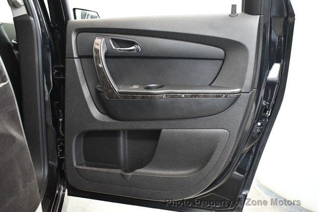 2011 GMC Acadia AWD 4dr Denali - 23005258 - 17