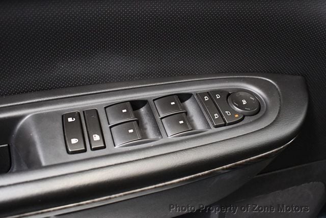 2011 GMC Acadia AWD 4dr Denali - 23005258 - 33