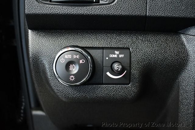 2011 GMC Acadia AWD 4dr Denali - 23005258 - 34