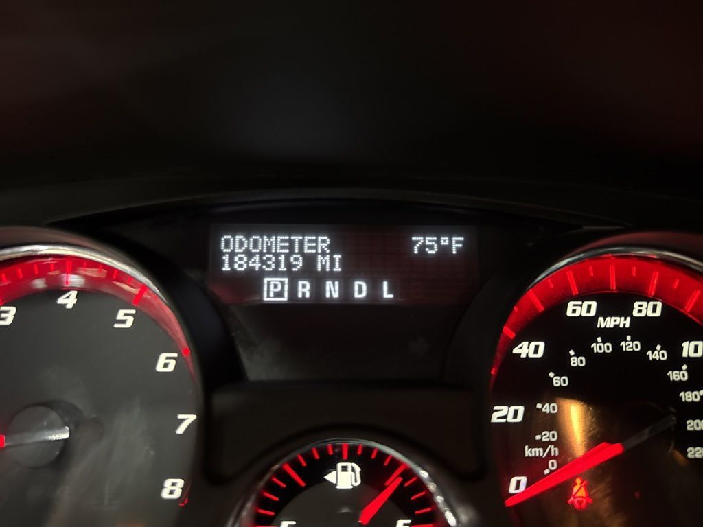 2011 GMC Acadia FWD 4dr SLE - 23028585 - 12
