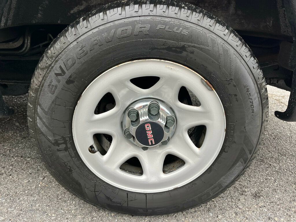 2011 GMC Savana ALL WHEEL DRIVE VAN AWD 4X4 Cargo Van - 22892877 - 16