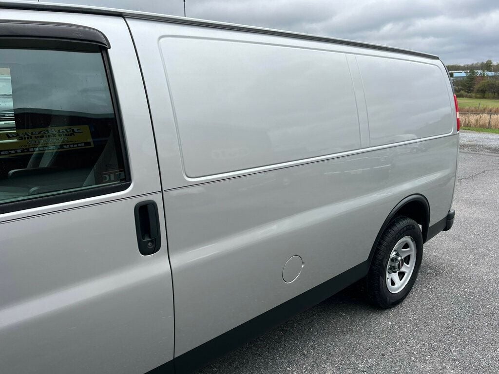 2011 GMC Savana ALL WHEEL DRIVE VAN AWD 4X4 Cargo Van - 22892877 - 52