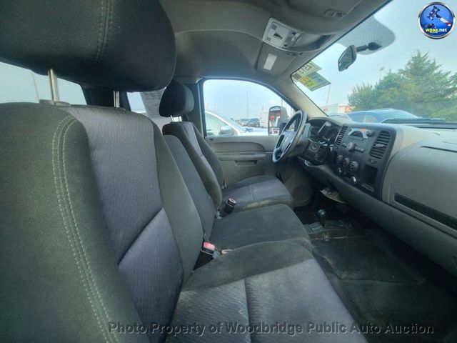 2011 GMC Sierra2500 Work Truck - 22908709 - 13