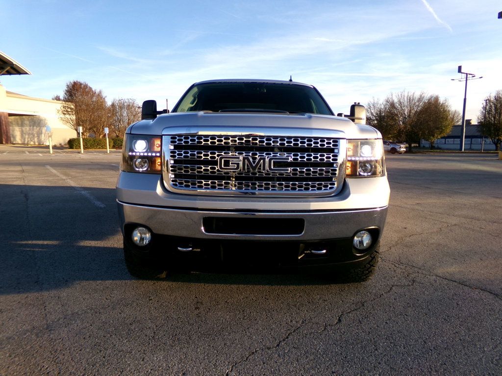 2011 Gmc Sierra SLT photo 3