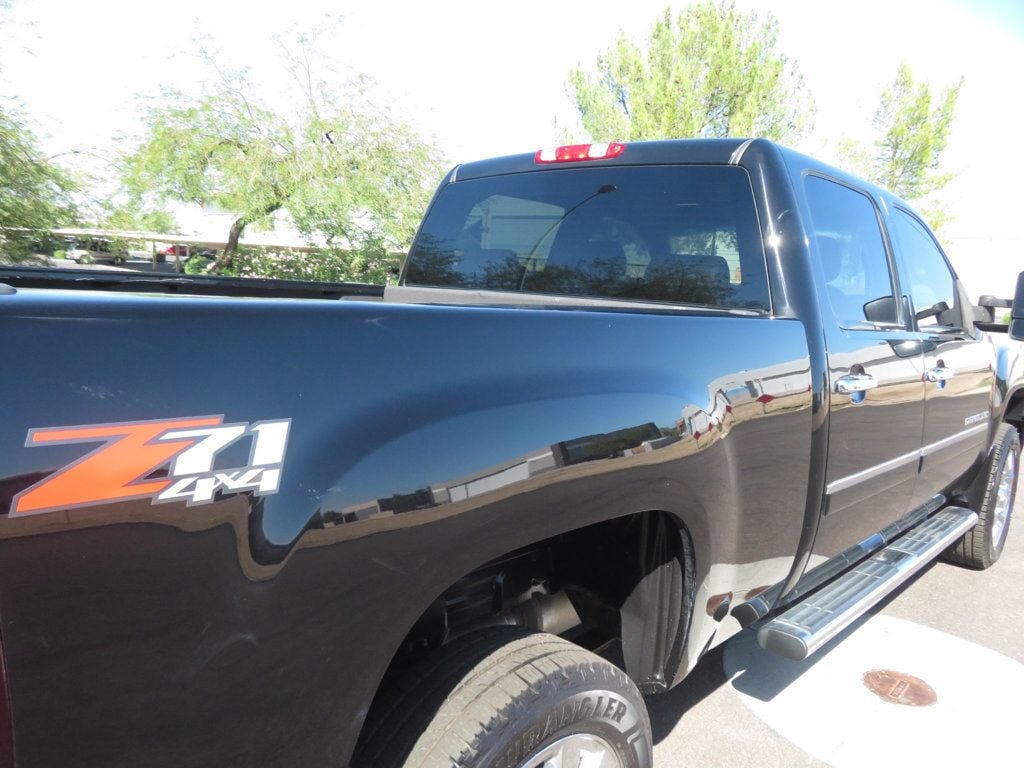 2011 GMC Sierra 2500HD EXTRA CLEAN DENALI 4X4 GMC DURAMAX DIESEL CREWCAB LOW LOW MILES - 22932906 - 9