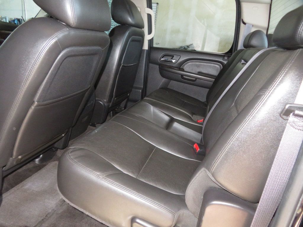 2011 GMC Sierra 2500HD EXTRA CLEAN DENALI 4X4 GMC DURAMAX DIESEL CREWCAB LOW LOW MILES - 22932906 - 26
