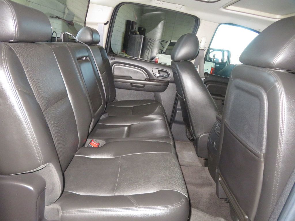2011 GMC Sierra 2500HD EXTRA CLEAN DENALI 4X4 GMC DURAMAX DIESEL CREWCAB LOW LOW MILES - 22932906 - 32