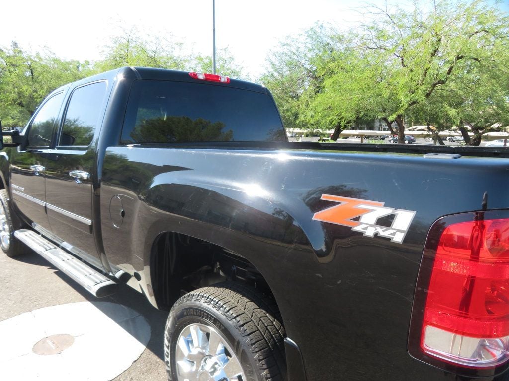 2011 GMC Sierra 2500HD EXTRA CLEAN DENALI 4X4 GMC DURAMAX DIESEL CREWCAB LOW LOW MILES - 22932906 - 6