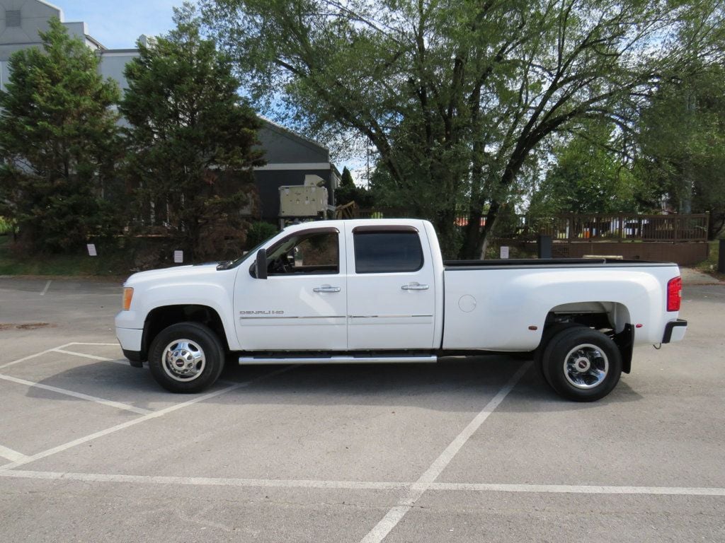 2011 GMC Sierra 3500HD 4WD Crew Cab 167.7" DRW Denali - 22591042 - 0