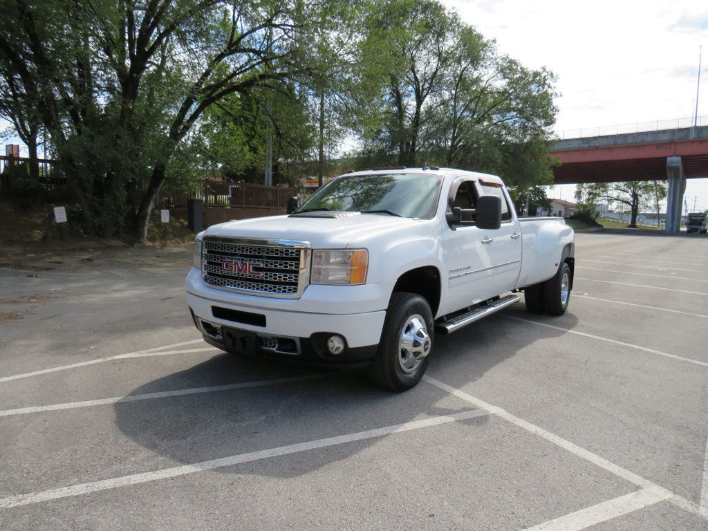 2011 GMC Sierra 3500HD 4WD Crew Cab 167.7" DRW Denali - 22591042 - 1