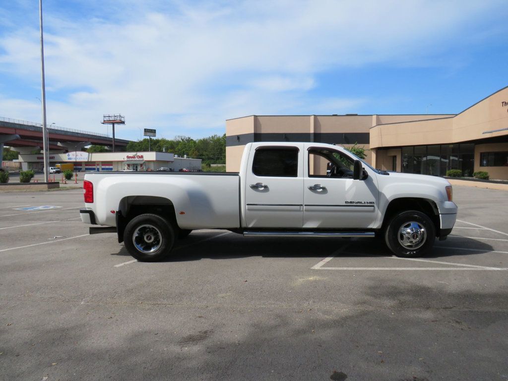 2011 GMC Sierra 3500HD 4WD Crew Cab 167.7" DRW Denali - 22591042 - 4