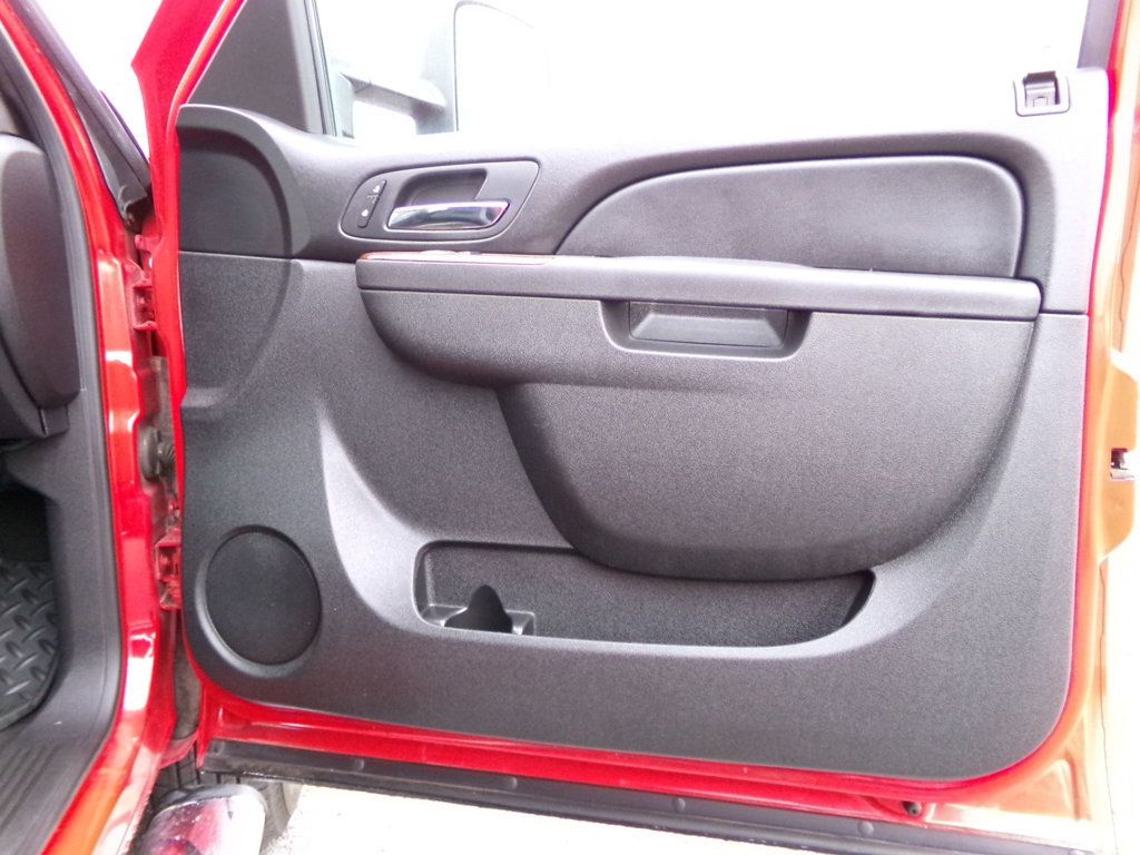 2011 GMC Sierra 3500HD 4WD Crew Cab 167.7" DRW SLT - 22892860 - 12