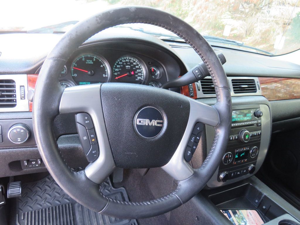 2011 Gmc Sierra SLT photo 5