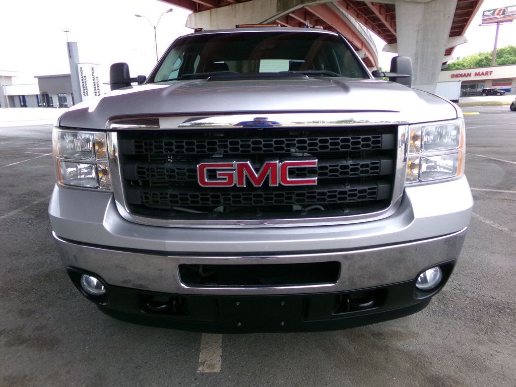 2011 GMC Sierra 3500HD 4WD Crew Cab 167.7" DRW SLT - 23013732 - 2