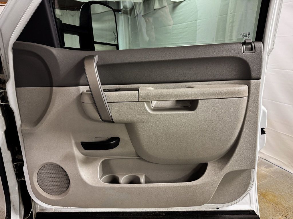 2011 GMC Sierra 3500HD CREW CAB SLE 4X4 6.6L  DURAMAX DIESEL - 23004335 - 14