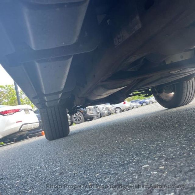 2011 GMC Yukon 2WD 4dr 1500 SLT - 23020862 - 15