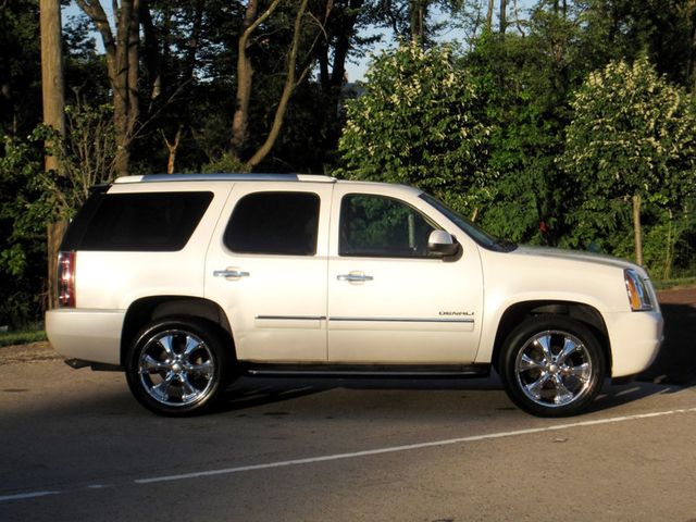 2011 GMC Yukon AWD 4dr 1500 Denali - 22477045 - 8