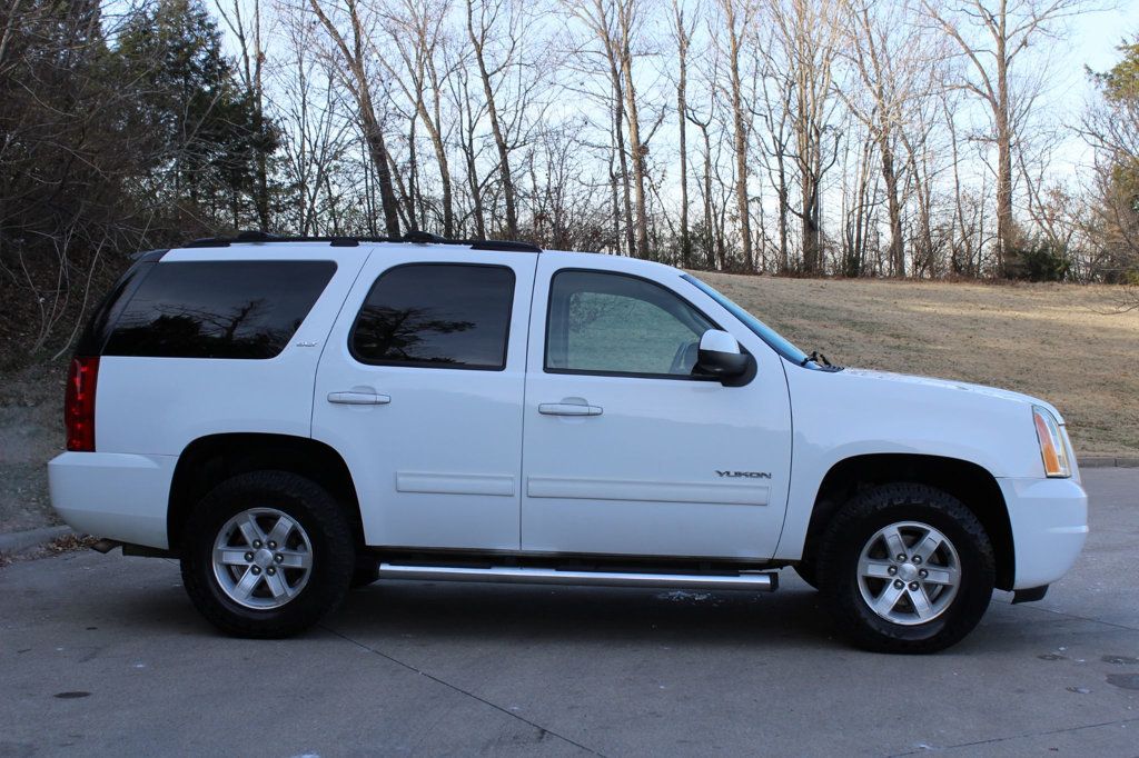 2011 GMC Yukon Great Truck! 4x4, Heated Seats, Quad Bucket Seats! Nav! - 22739633 - 4