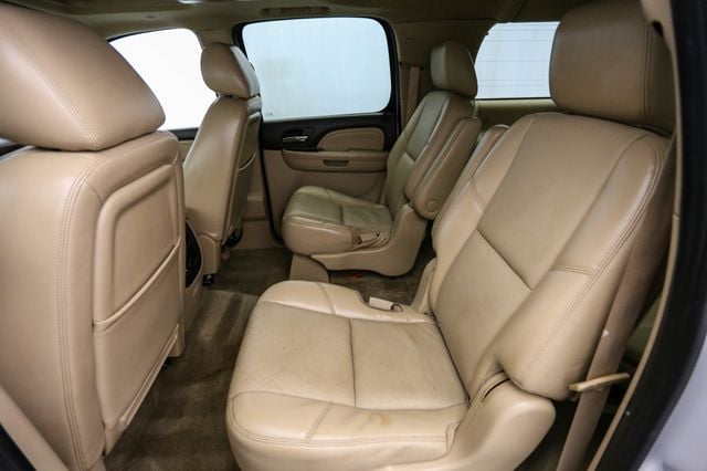 2011 GMC Yukon XL AWD 4dr 1500 Denali - 23014853 - 23