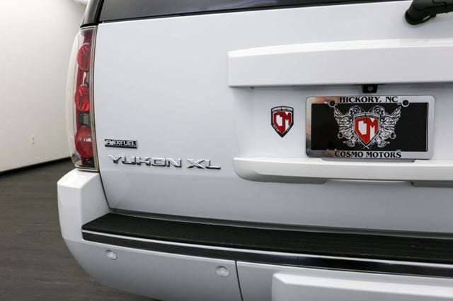 2011 GMC Yukon XL AWD 4dr 1500 Denali - 23014853 - 39