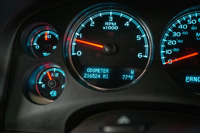 2011 GMC Yukon XL AWD 4dr 1500 Denali - 23014853 - 4