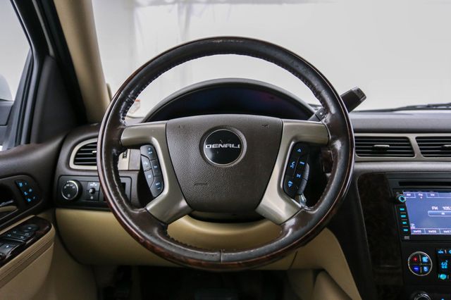 2011 GMC Yukon XL AWD 4dr 1500 Denali - 23014853 - 50