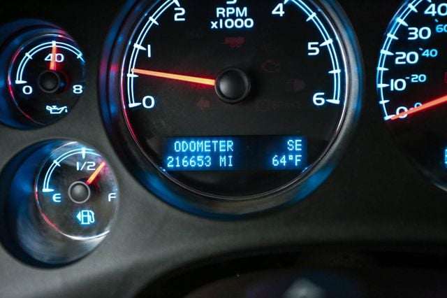 2011 GMC Yukon XL AWD 4dr 1500 Denali - 23014853 - 8