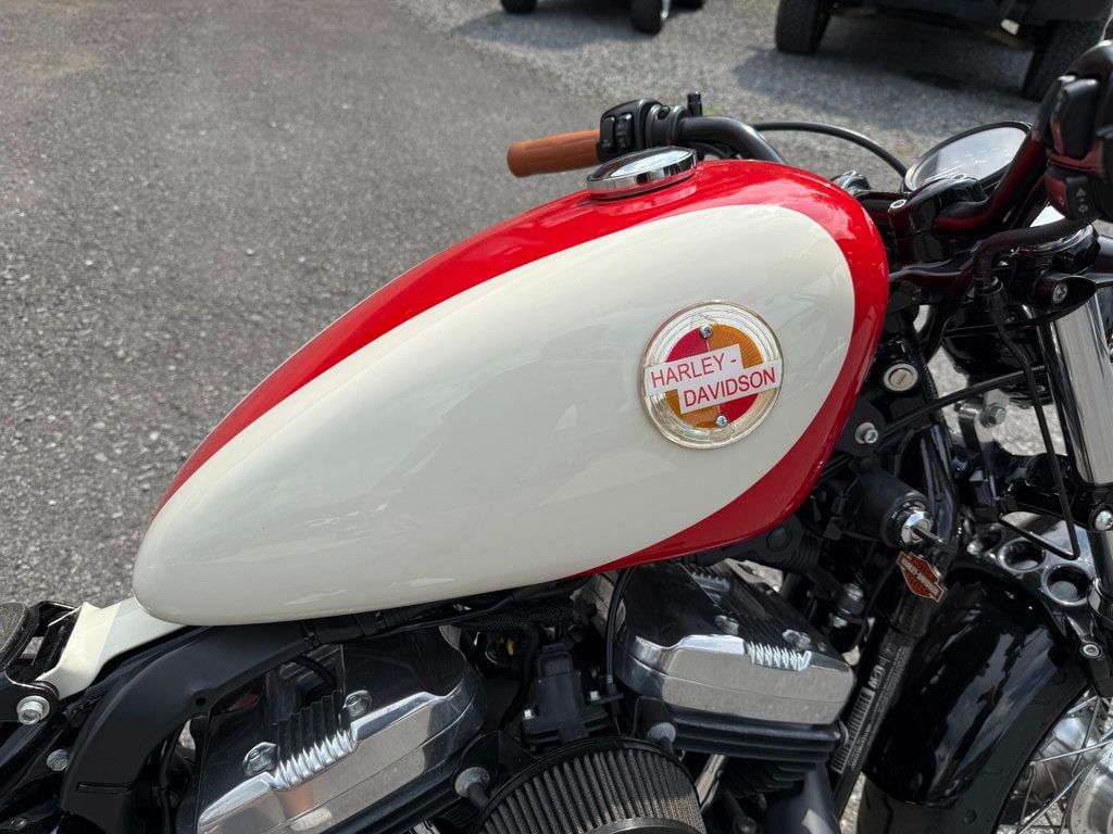 2011 Harley-Davidson 48 - 22893750 - 15