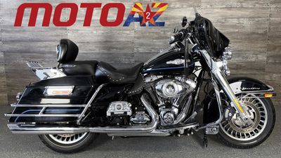 2011 Harley-Davidson FLHR Road King Peace Officer Shrine