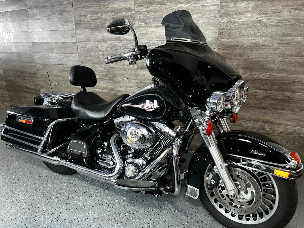 2011 Harley-Davidson FLHTC Electra Glide Classic Custom! - 22595946 - 1