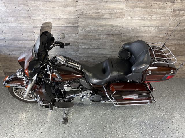 2011 Harley-Davidson FLHTCU Ultra Classic Electra Glide SUPER CLEAN! - 23092912 - 15
