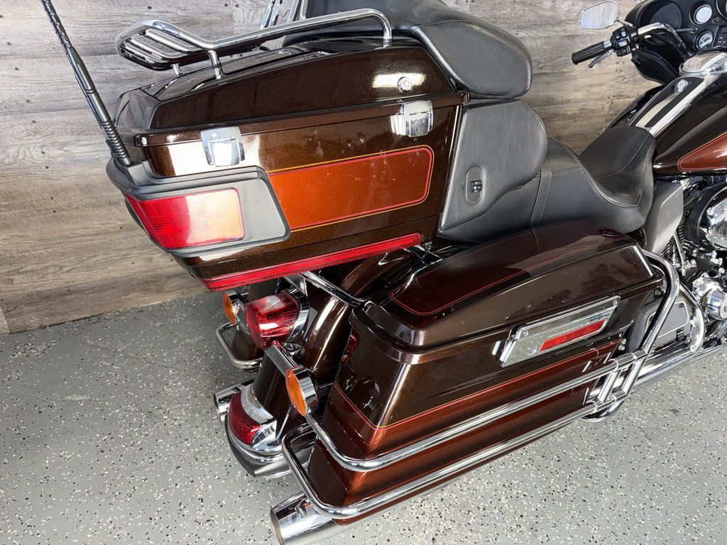 2011 Harley-Davidson FLHTCU Ultra Classic Electra Glide SUPER CLEAN! - 23092912 - 7